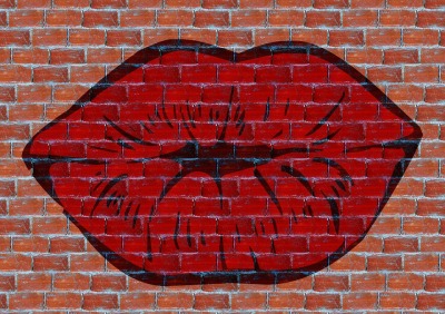 red lips brick